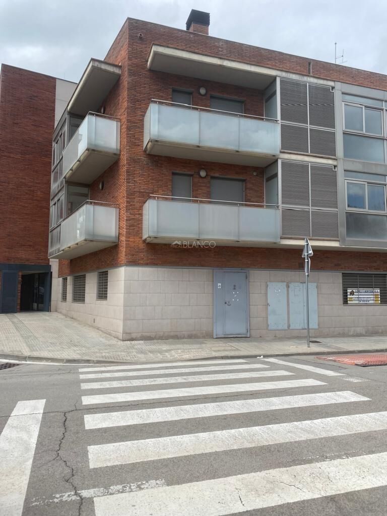 Building for sale in Capellades