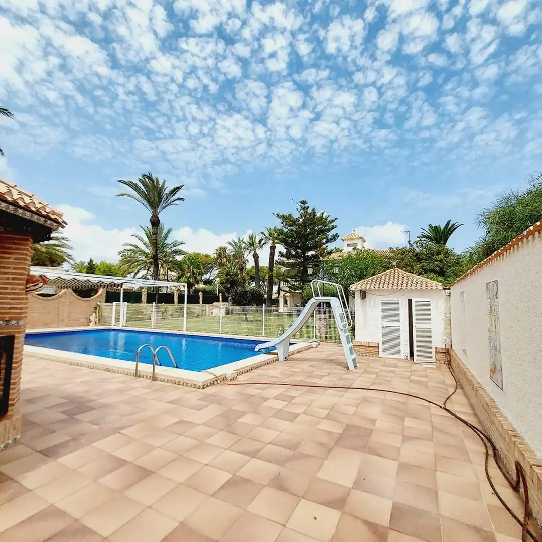 Piscina de Casa o xalet en venda en Orihuela amb Terrassa, Traster i Piscina