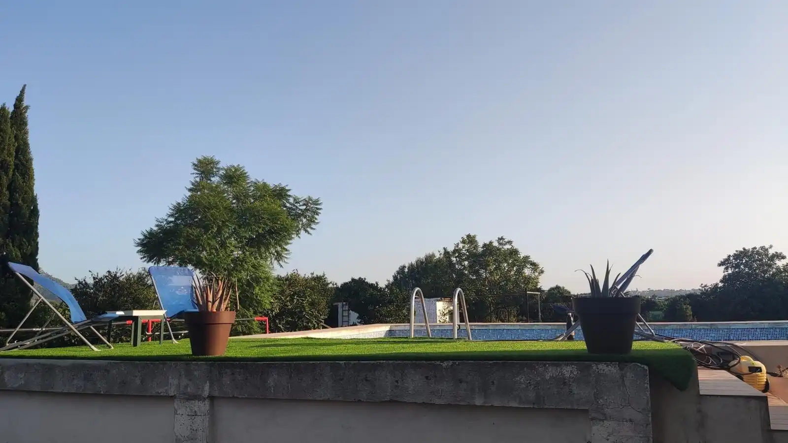 Swimming pool of Country homes for sale in Benicull de Xúquer  with Air Conditioner, Heating and Private garden