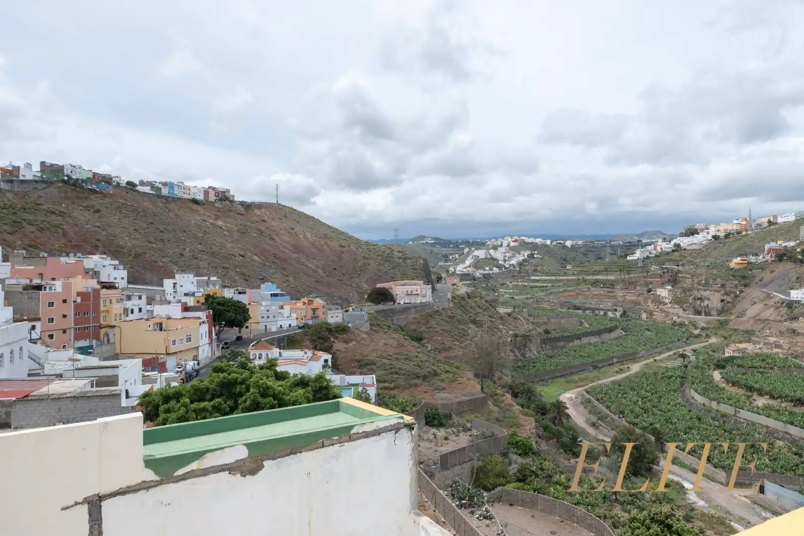 Vista exterior de Edifici en venda en Las Palmas de Gran Canaria
