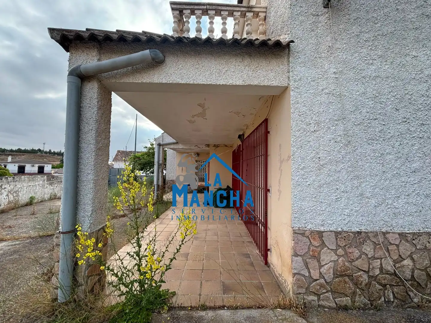 Vista exterior de Casa o chalet en venta en Fuensanta con Calefacción, Jardín privado y Terraza