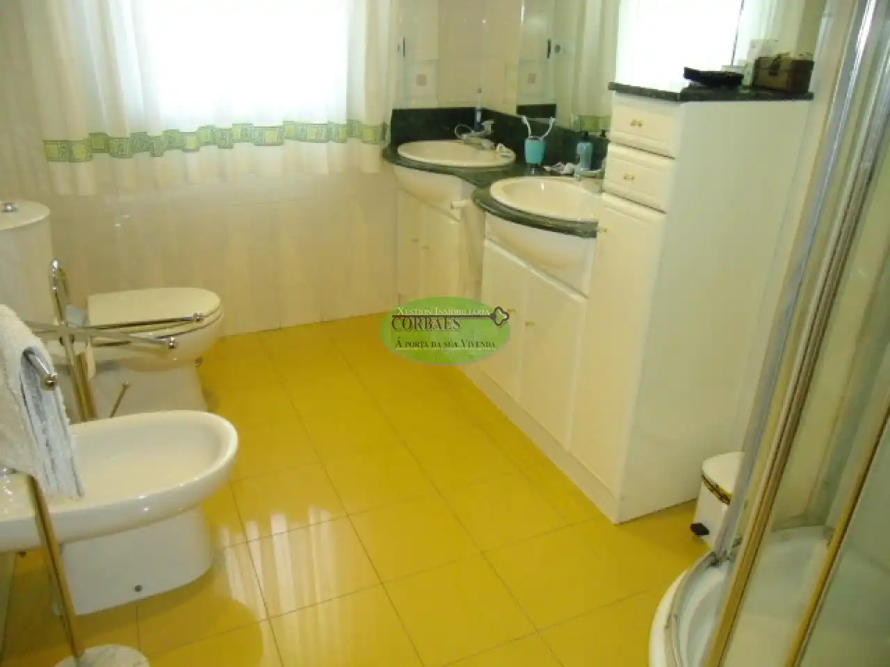 Bathroom of Houses for sale in Ourense Capital   with Heating, Private garden and Terrace