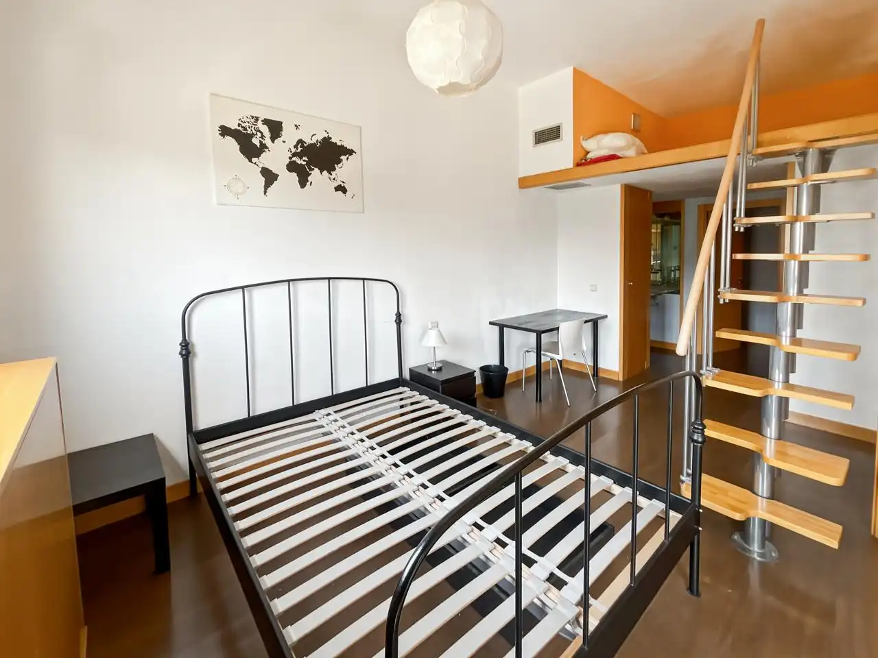 Habitación de Piso en venta en Madrid con Aire acondicionado, Calefacción y Piscina comunitaria