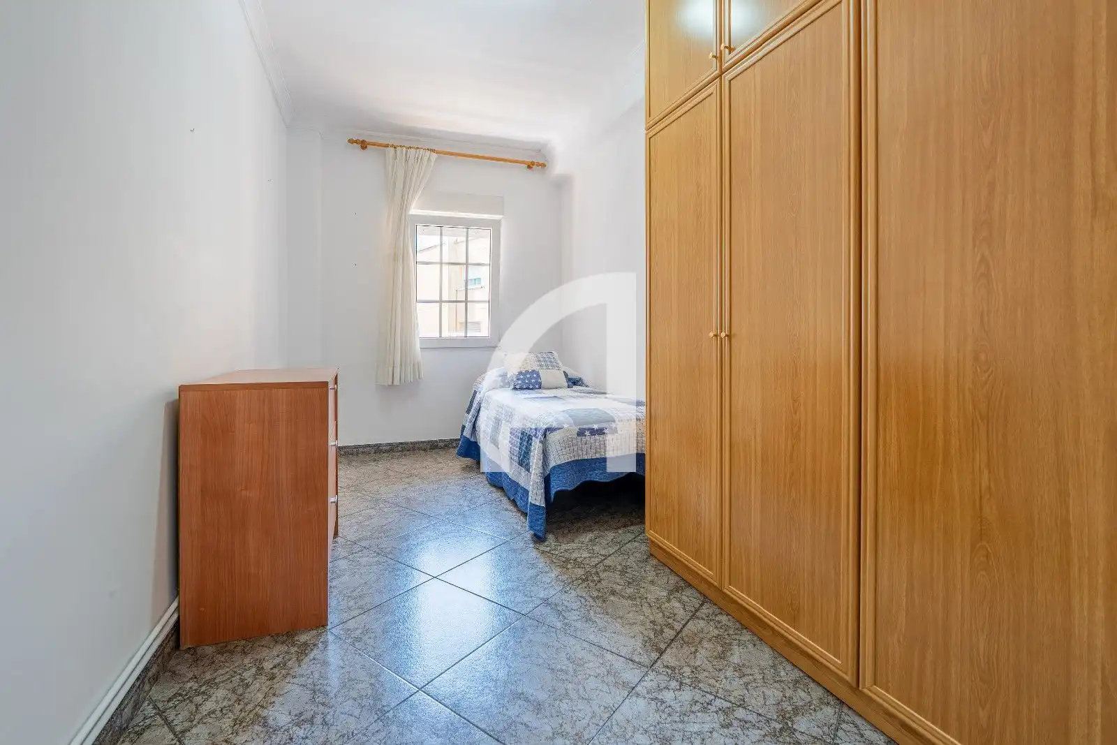 Habitación de Piso en venta en Sant Joan Despí con Calefacción y Terraza