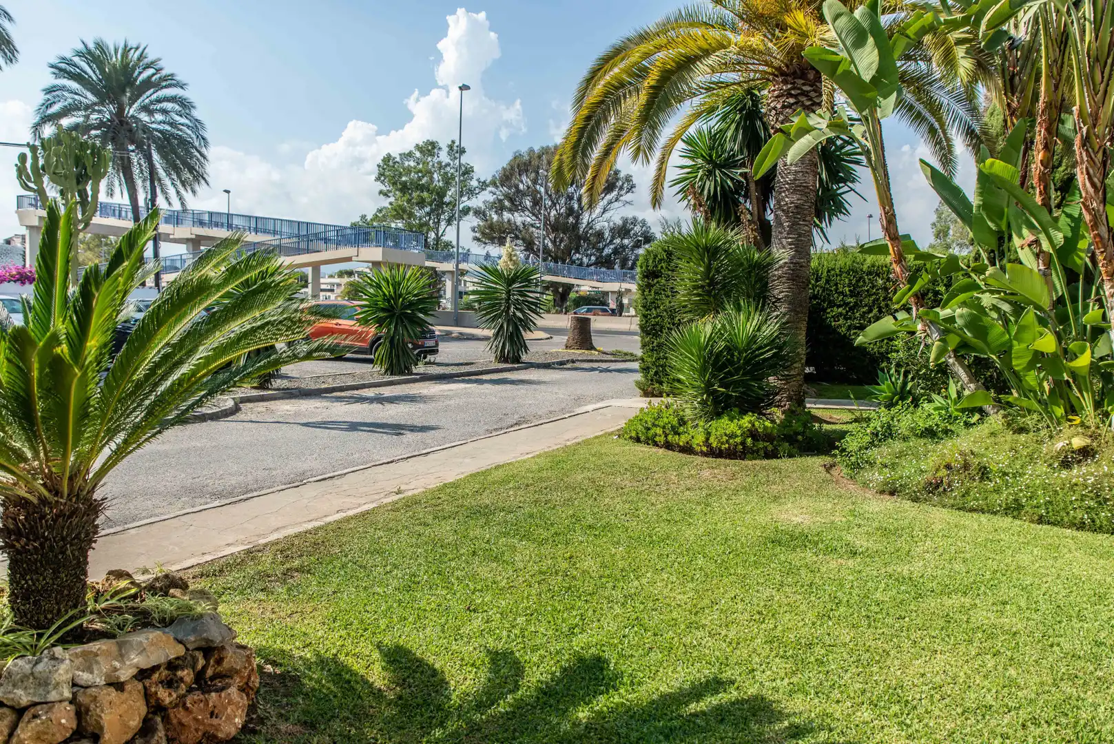 Parking de Apartamento de alquiler en Marbella con Aire acondicionado, Calefacción y Terraza