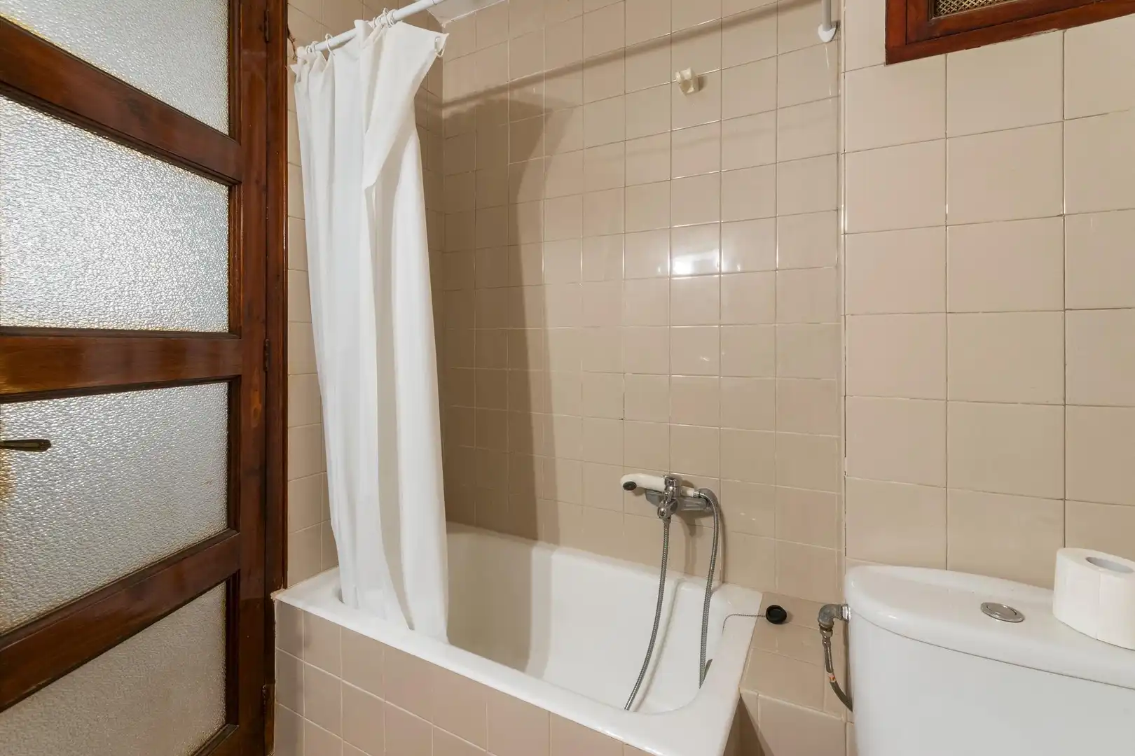 Bathroom of Flat for sale in Montitxelvo / Montichelvo  with Terrace, Storage room and Furnished