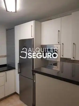 Küche von Wohnung zur Miete in Bilbao  mit Heizung, Terrasse und Möbliert