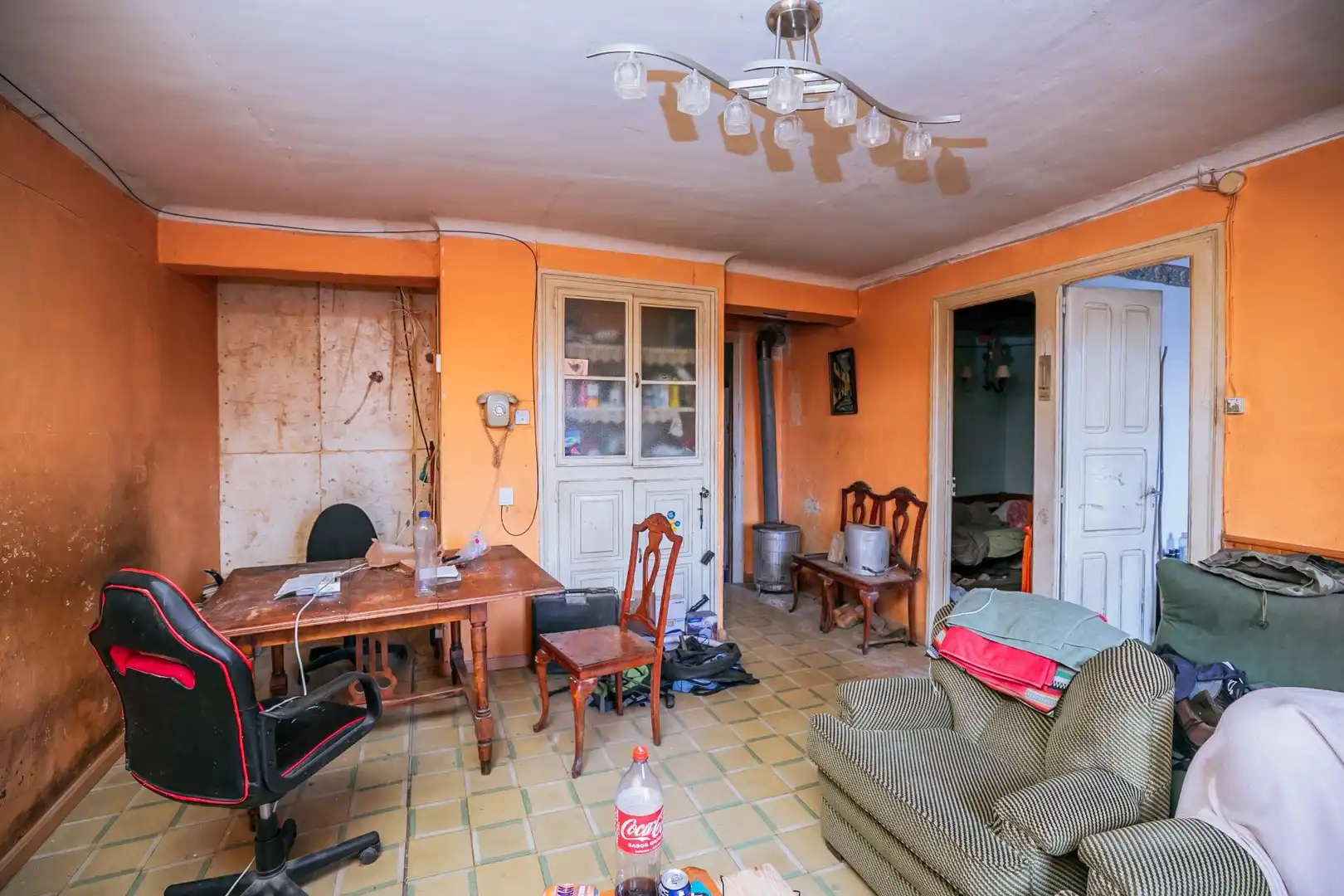 Sala d'estar de Casa o xalet en venda en Ayerbe amb Moblat i Balcó