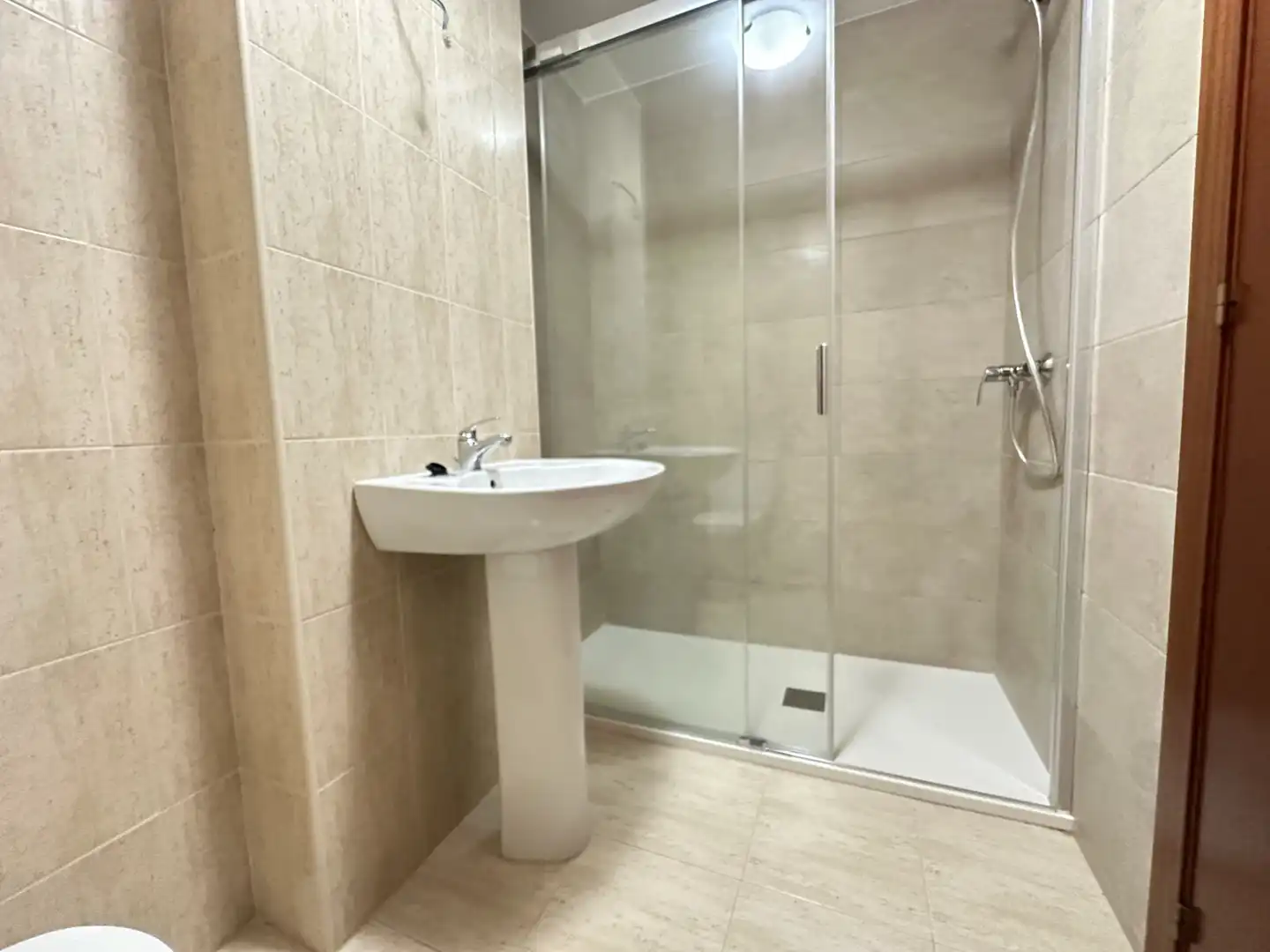 Badezimmer von Wohnung zur Miete in Campus Norte - San Caetano