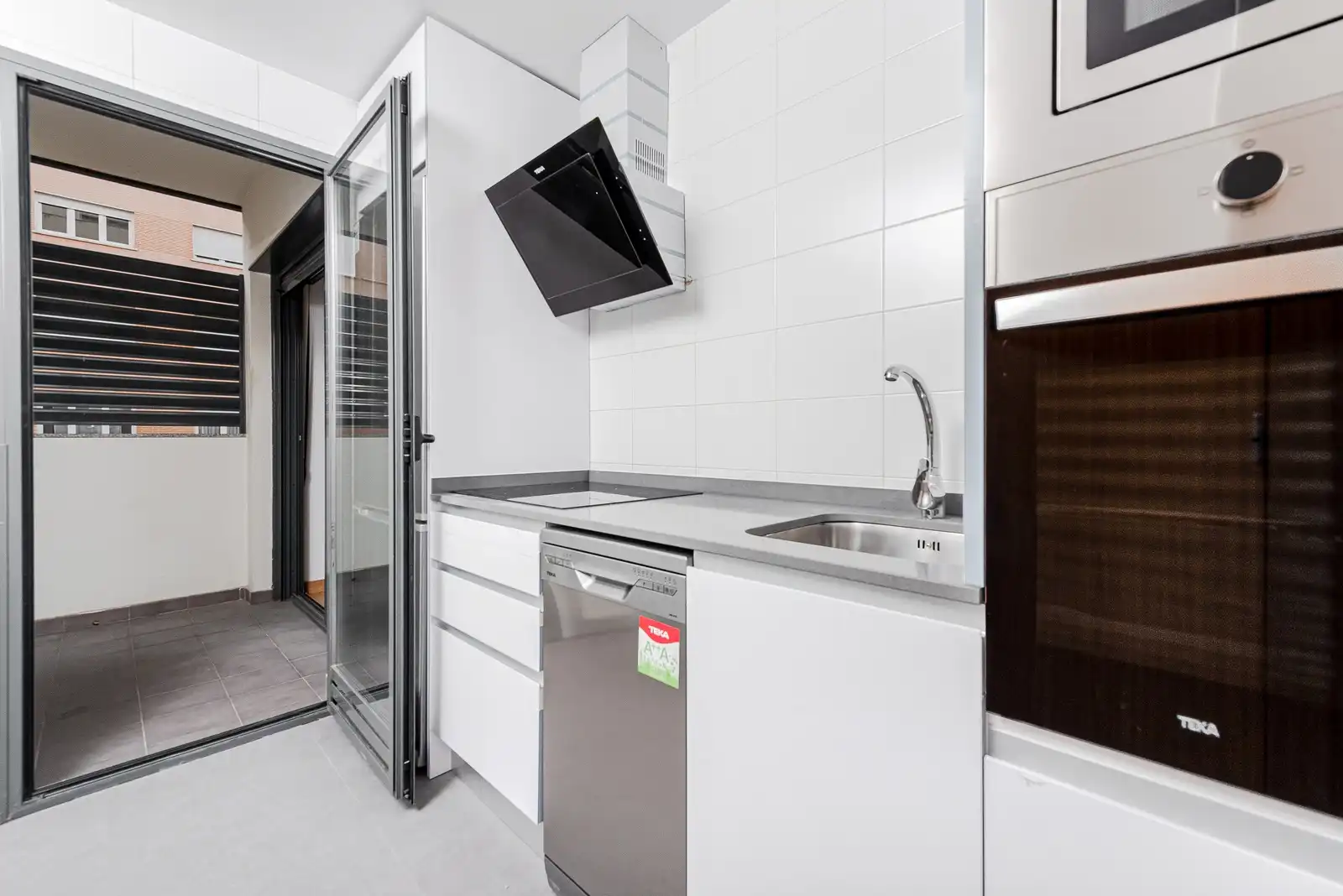 Kitchen of Flat for sale in Móstoles  with Storage room