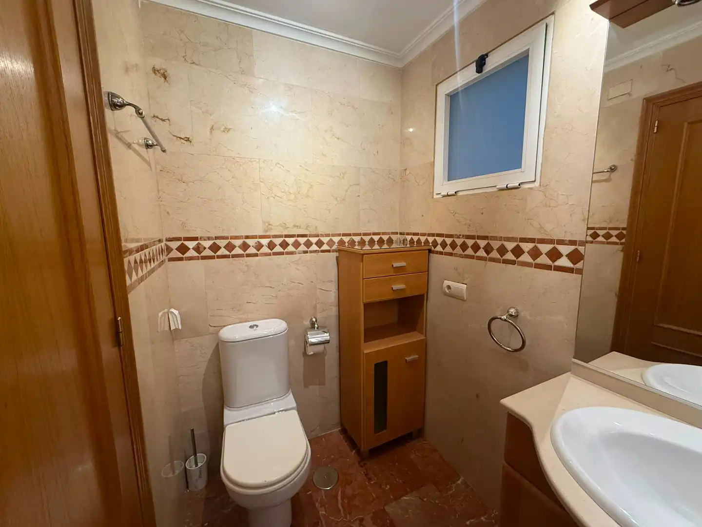 Baño de Piso en venta en Elche ciudad