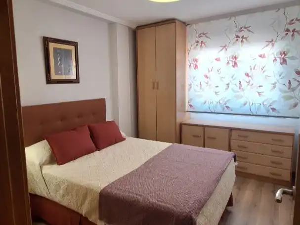 Habitación de Piso en venta en Los Ángeles - Cruz de Caravaca