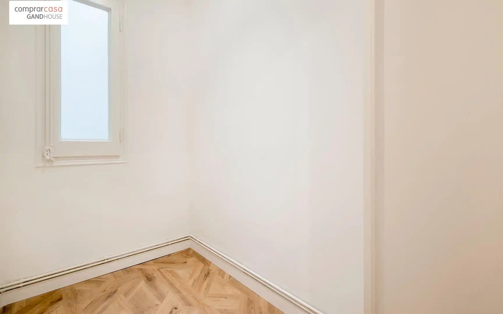 Habitación de Piso en venta en Barcelona con Calefacción y Alarma