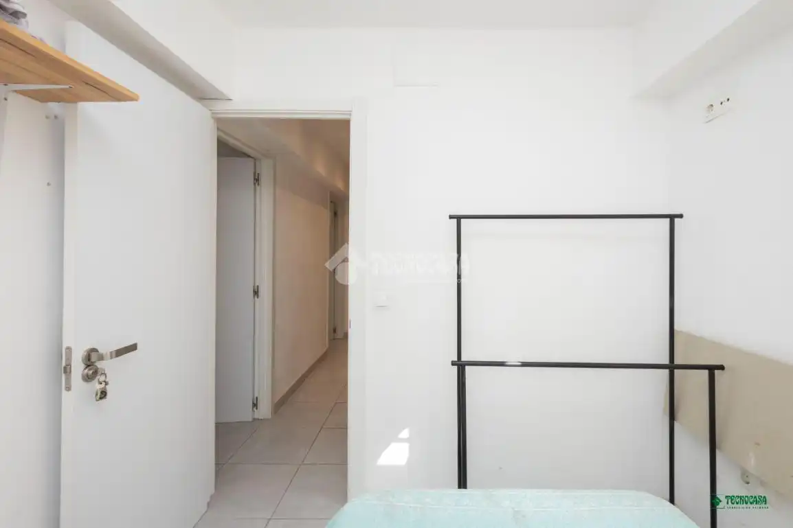 Habitación de Piso en venta en Almería