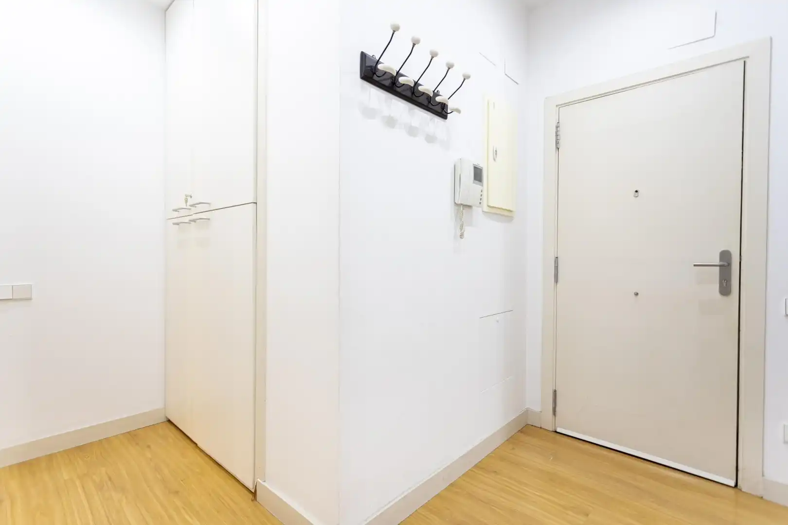 Piso en venta en Girona con Calefacción y Balcón