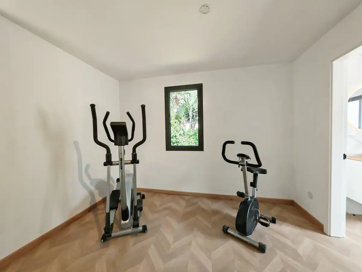 Chalet con piscina en venta en Elviria - Cabopino, imagen 25