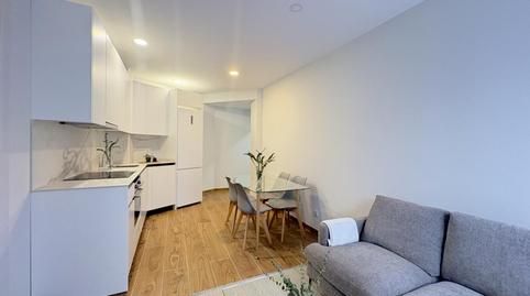 Foto 4 de Planta baja de alquiler en De Chile, Valleaguado - La Cañada, Coslada