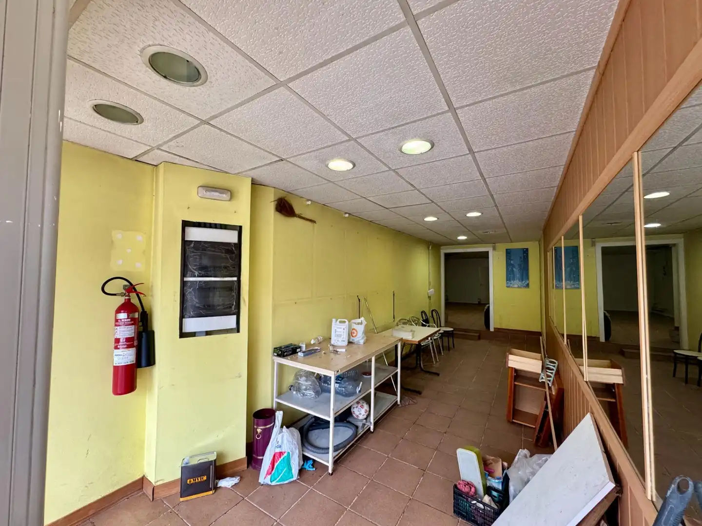 Local en venta en Avenida de Pau Casals, Llinars del Vallès