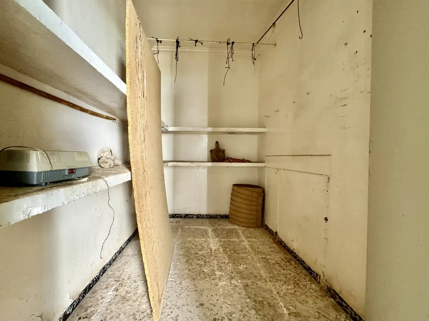 Cocina de Casa adosada en venta en Pozorrubielos de la Mancha con Calefacción, Trastero y Amueblado