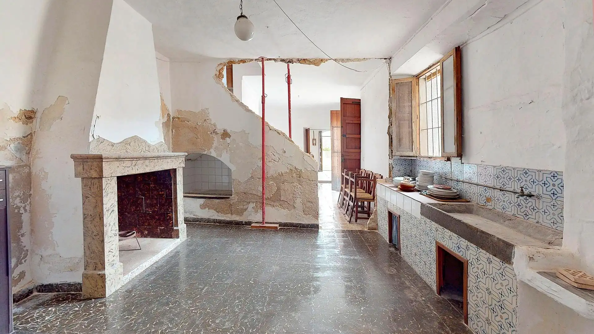 Cuina de Casa o xalet en venda en Santa Eugènia amb Jardí privat