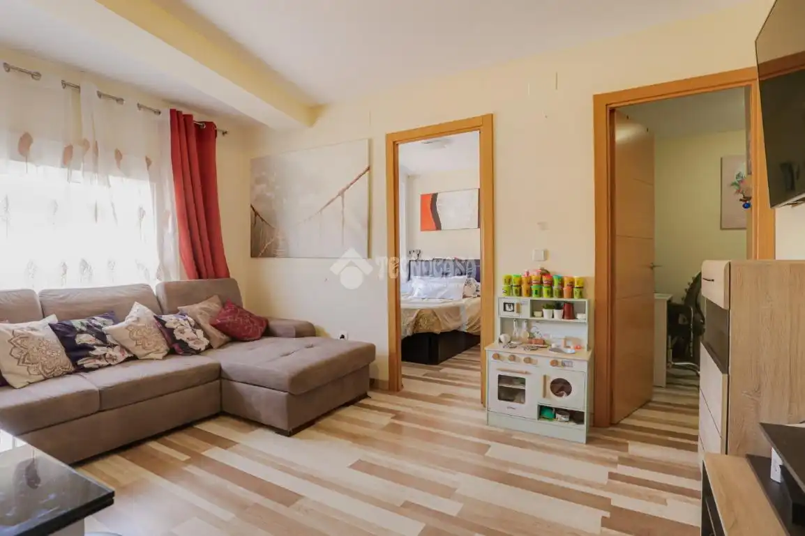 Sala d'estar de Pis en venda en Montcada i Reixac
