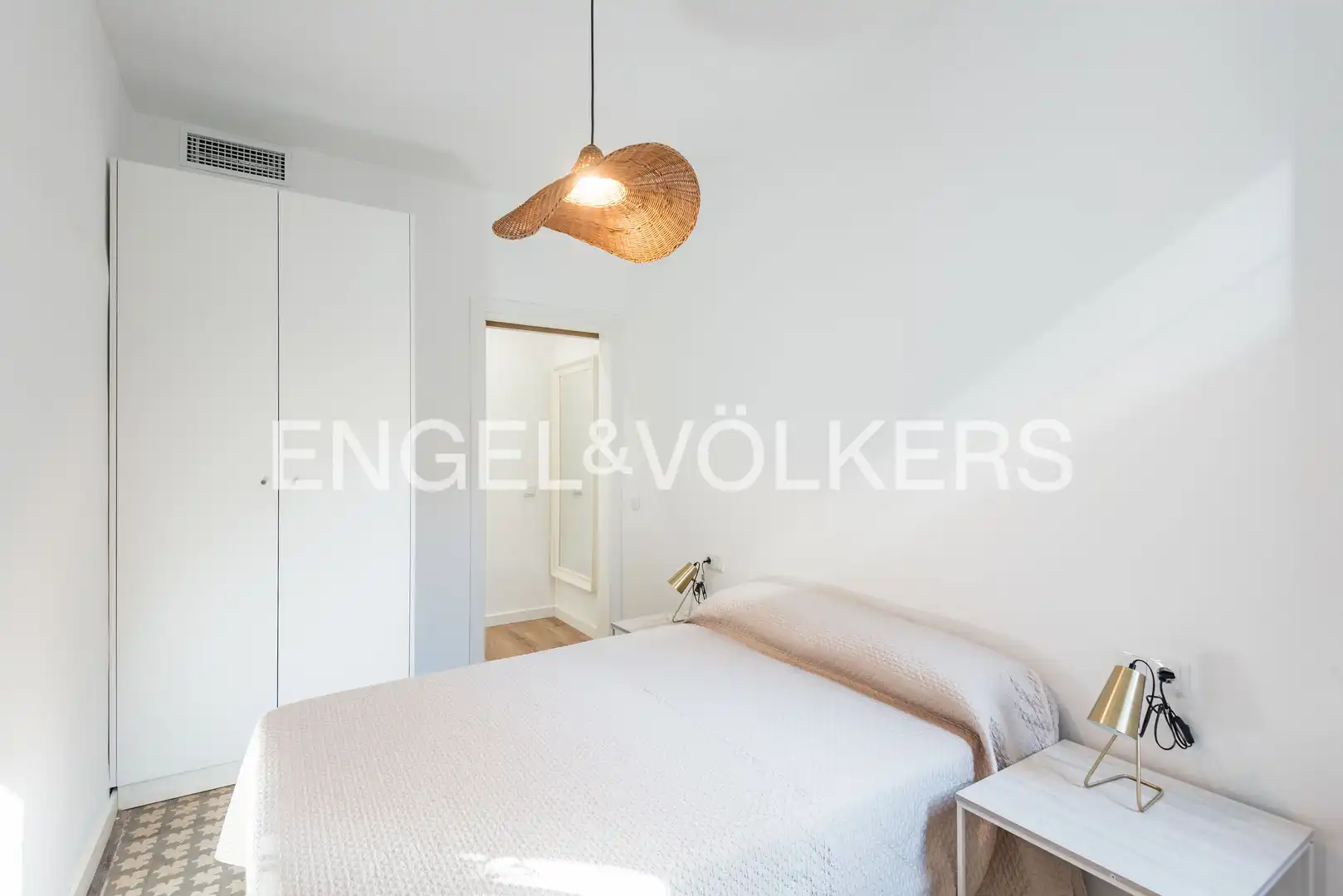 Habitación de Piso de alquiler en Barcelona con Aire acondicionado, Calefacción y Trastero