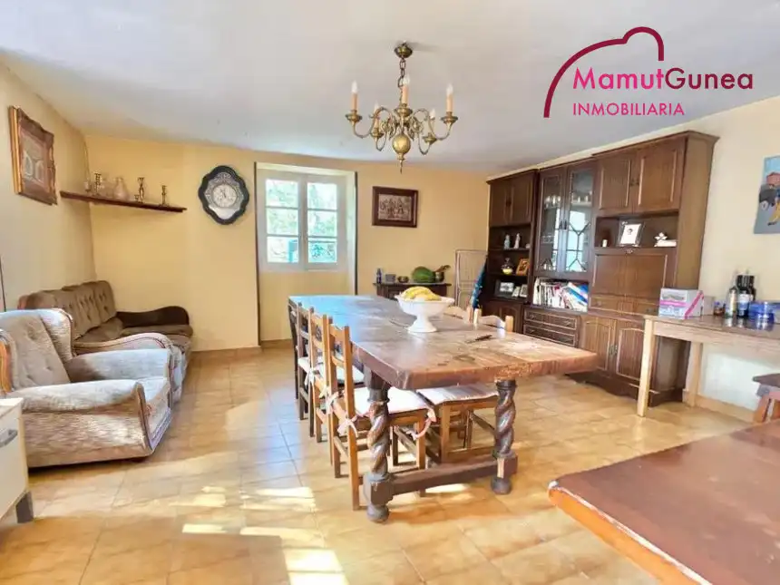 Comedor de Finca rústica en venta en Goizueta