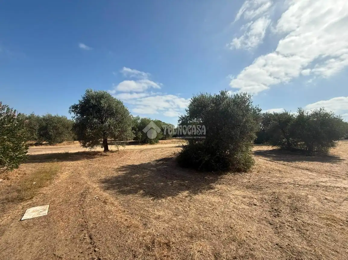 Country homes for sale in Arahal  with Swimming Pool