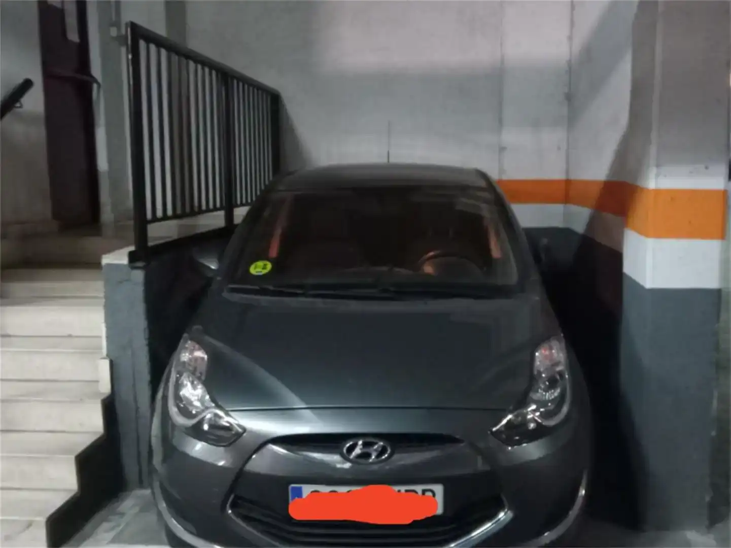 Parking of Garage for rent in El Rosón - Kelvinator