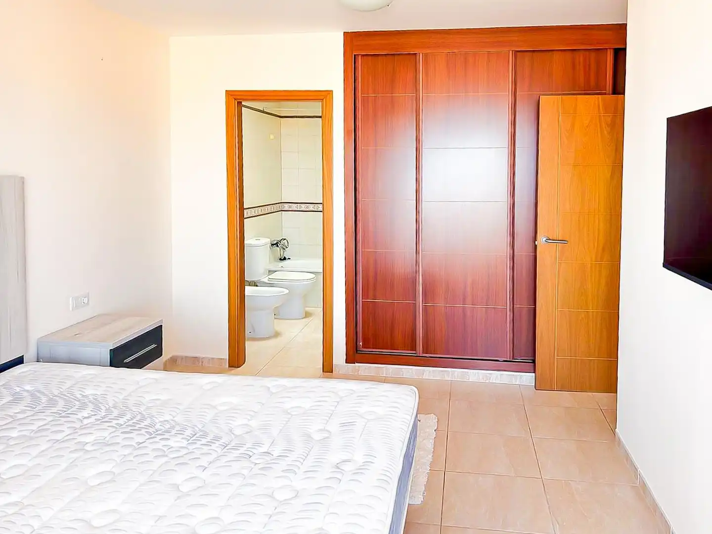 Habitación de Dúplex en venta en Adeje con Aire acondicionado, Jardín privado y Terraza
