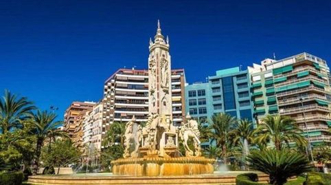 Foto 2 de Piso en venta en Los Ángeles, Alicante / Alacant