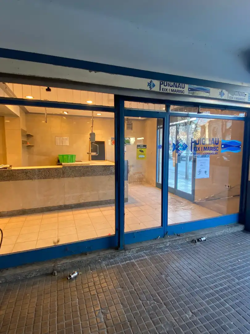Commercial properties for rent in N/A, -1, Sant Narcís