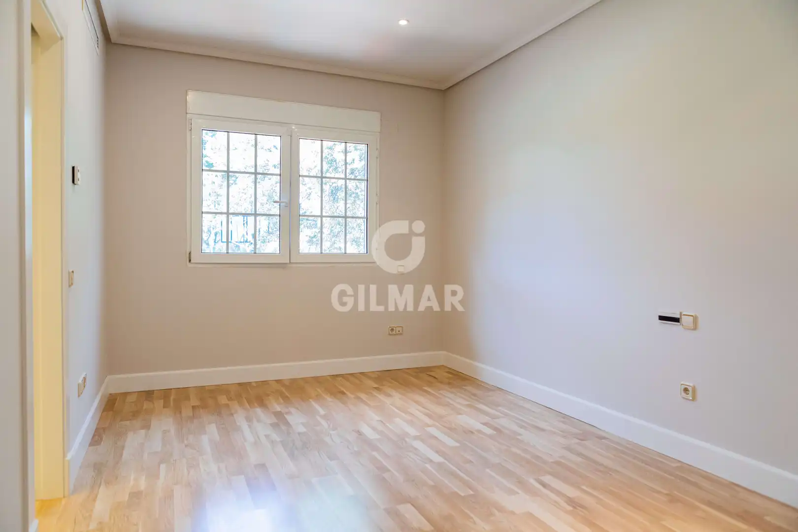 Habitación de Casa o chalet en venta en El Escorial con Calefacción, Jardín privado y Piscina