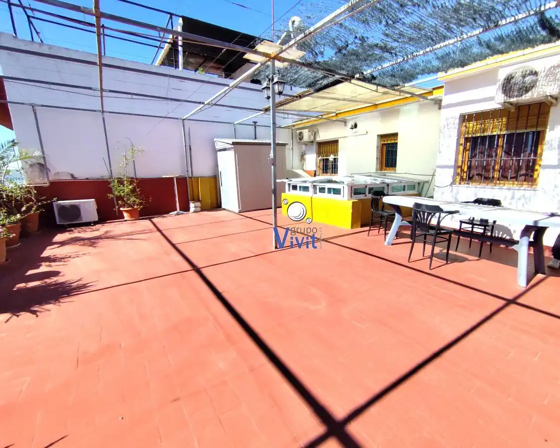 Terrace of Houses for sale in Sevilla  with Terrace and Balcony