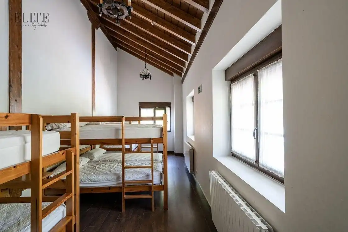Bedroom of Houses for sale in Vega de Liébana  with Heating, Private garden and Terrace