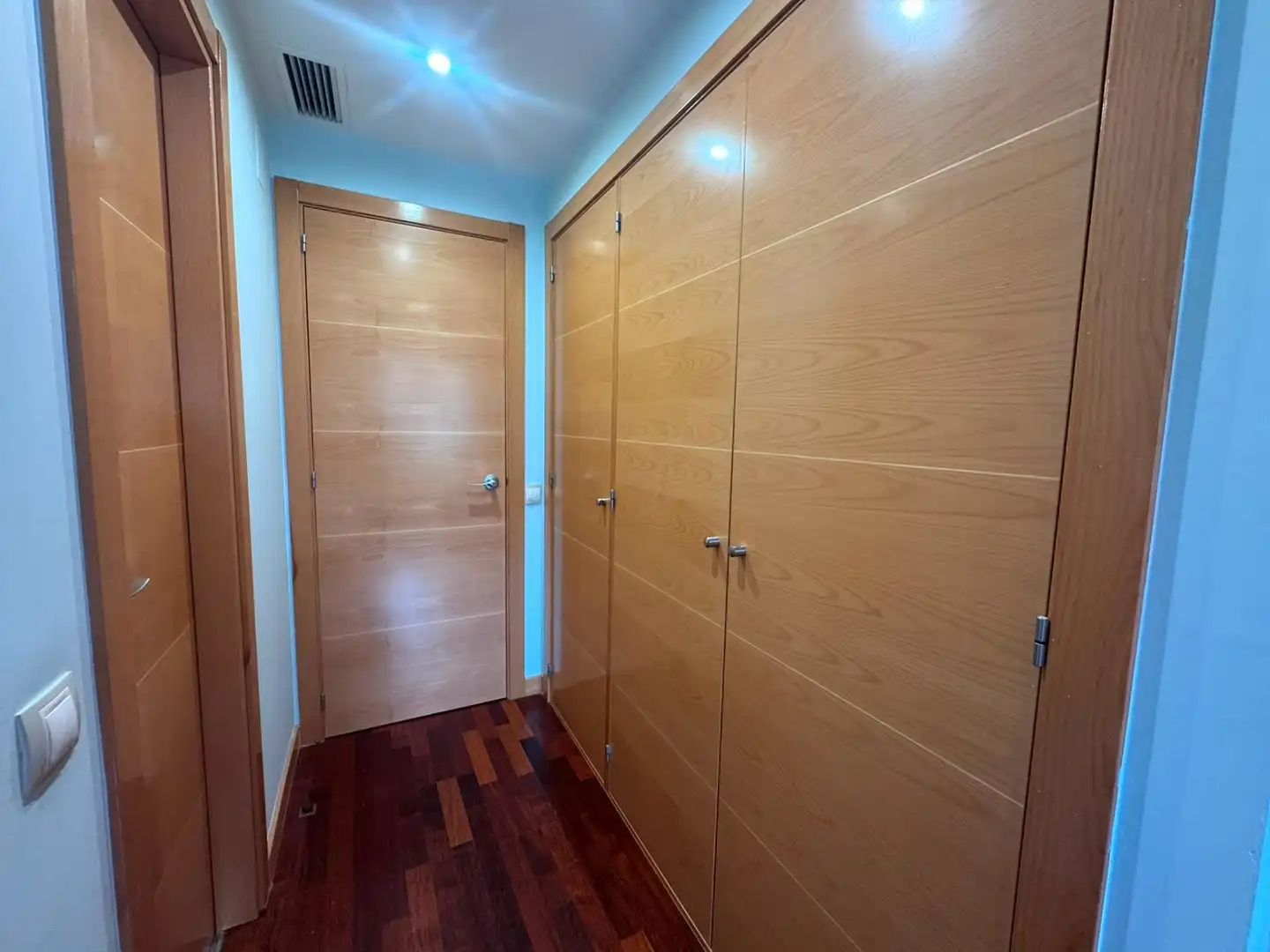 Casa adosada en venta en Yebes con Calefacción, Balcón y Piscina comunitaria