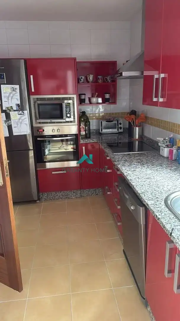 Kitchen of Flat for sale in Sevilla  with Air Conditioner and Heating