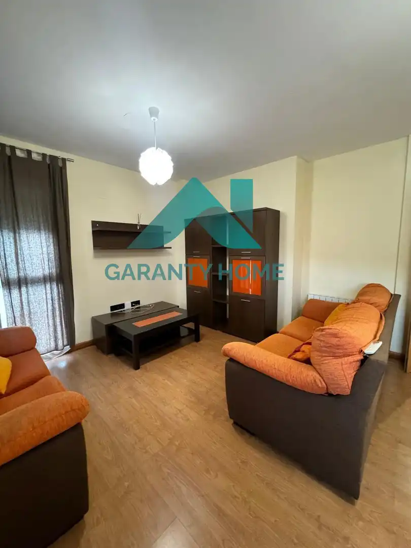 Flat for rent in Casco Antiguo
