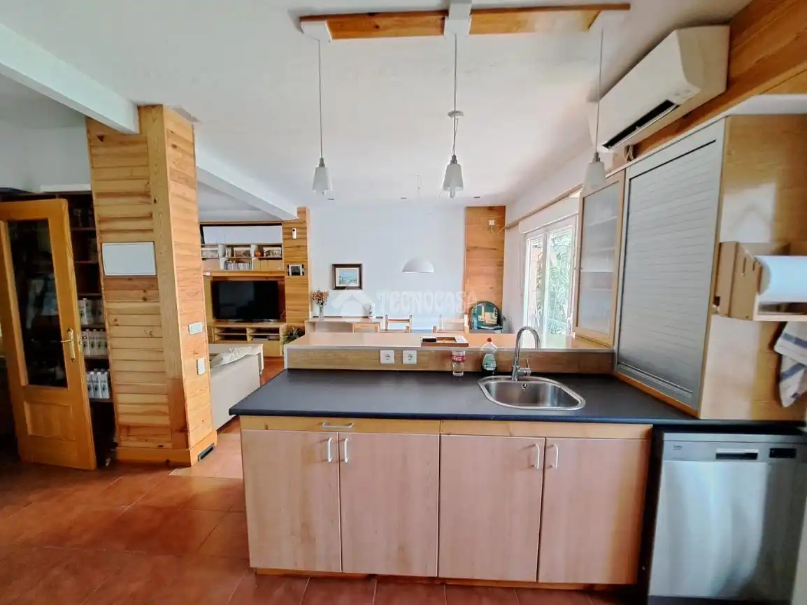 Cocina de Casa adosada en venta en Parla con Aire acondicionado, Calefacción y Balcón