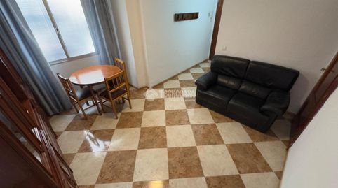 Foto 2 de Piso en venta en Los Castillejos - La Trinidad, Málaga Capital