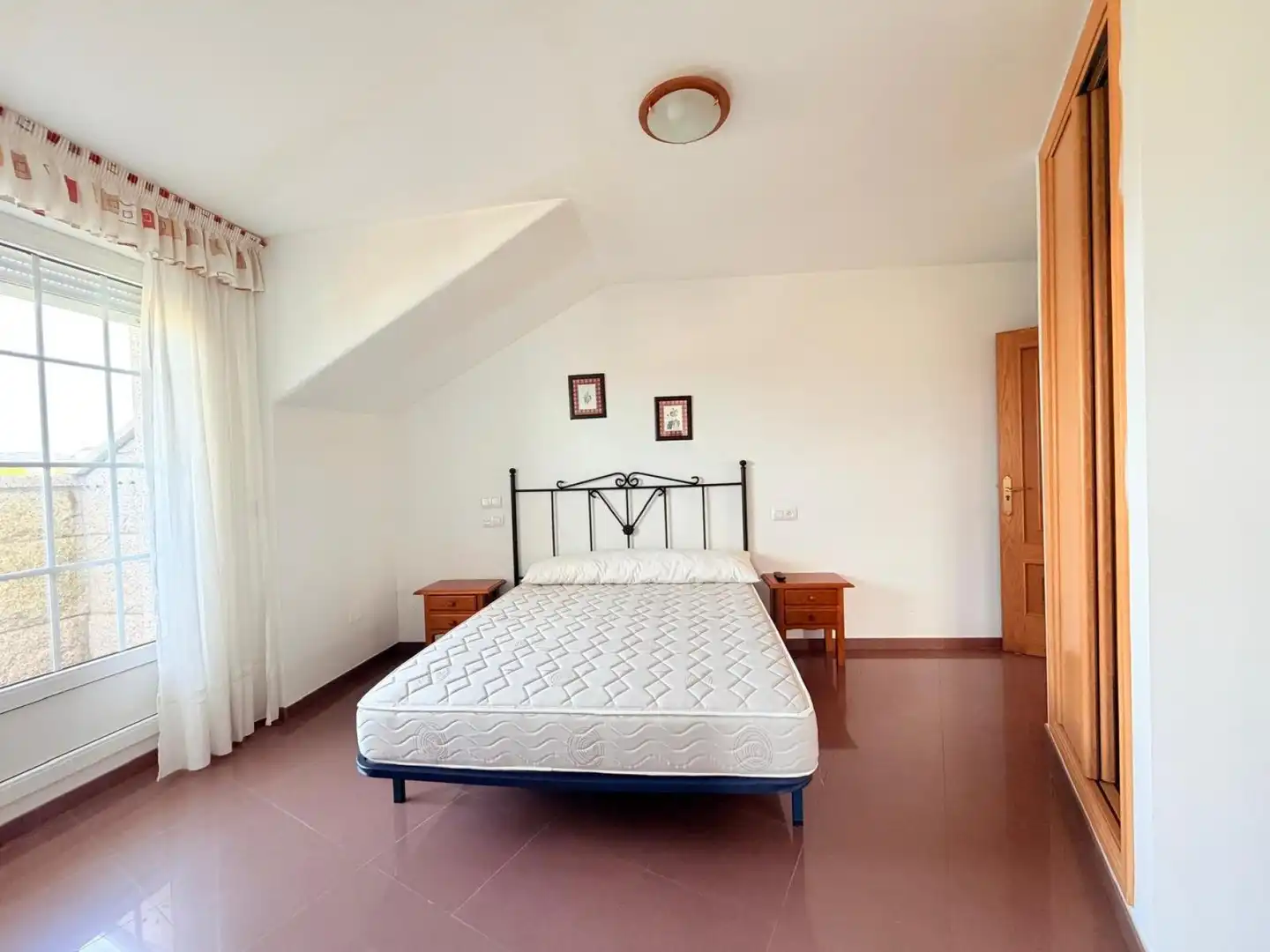 Bedroom of Buildings for sale in Sanxenxo