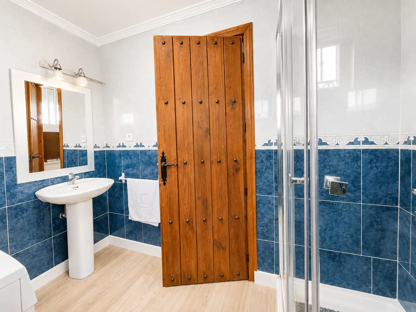 Baño de Casa o chalet en venta en Alhaurín de la Torre con Aire acondicionado, Calefacción y Jardín privado