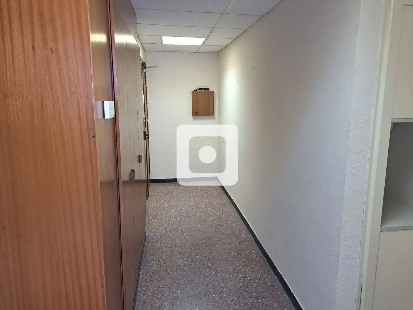 Büro zum Verkauf in Terrassa mit Klimaanlage und Heizung