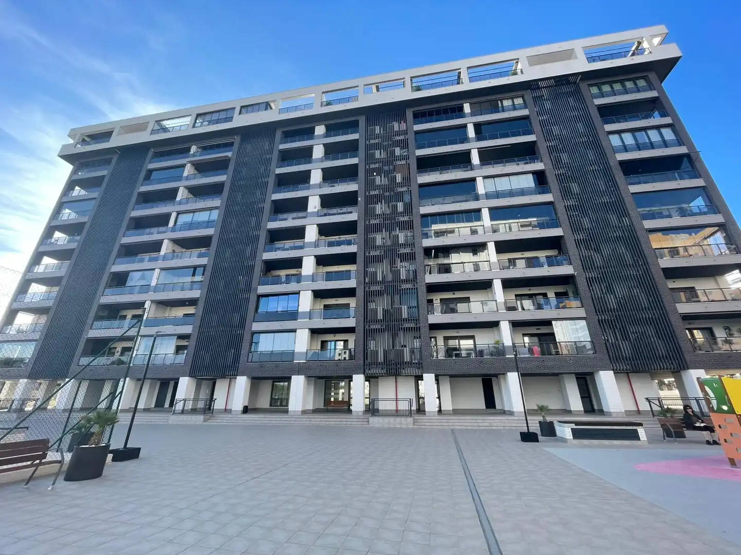 Vista exterior de Pis en venda en Alicante / Alacant amb Aire condicionat, Calefacció i Terrassa