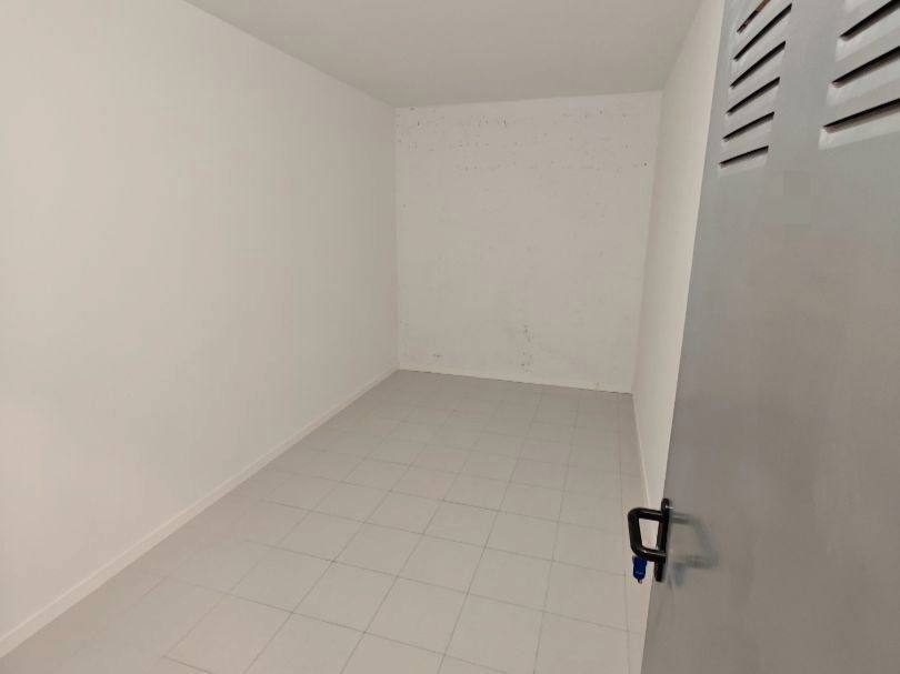 Traster de lloguer en Pinto amb Alarma