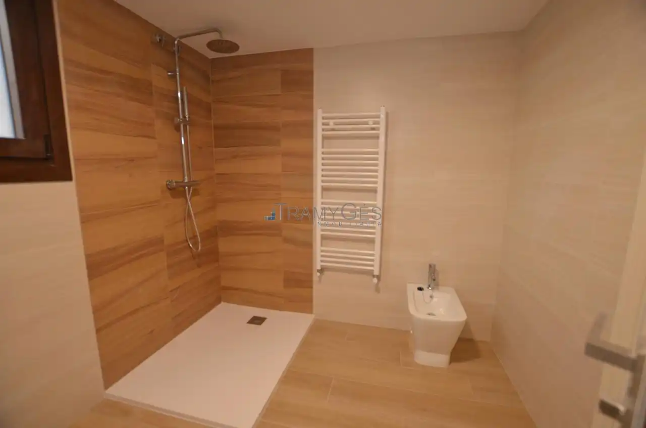 Bany de Casa o xalet en venda en Tomiño amb Calefacció, Jardí privat i Terrassa