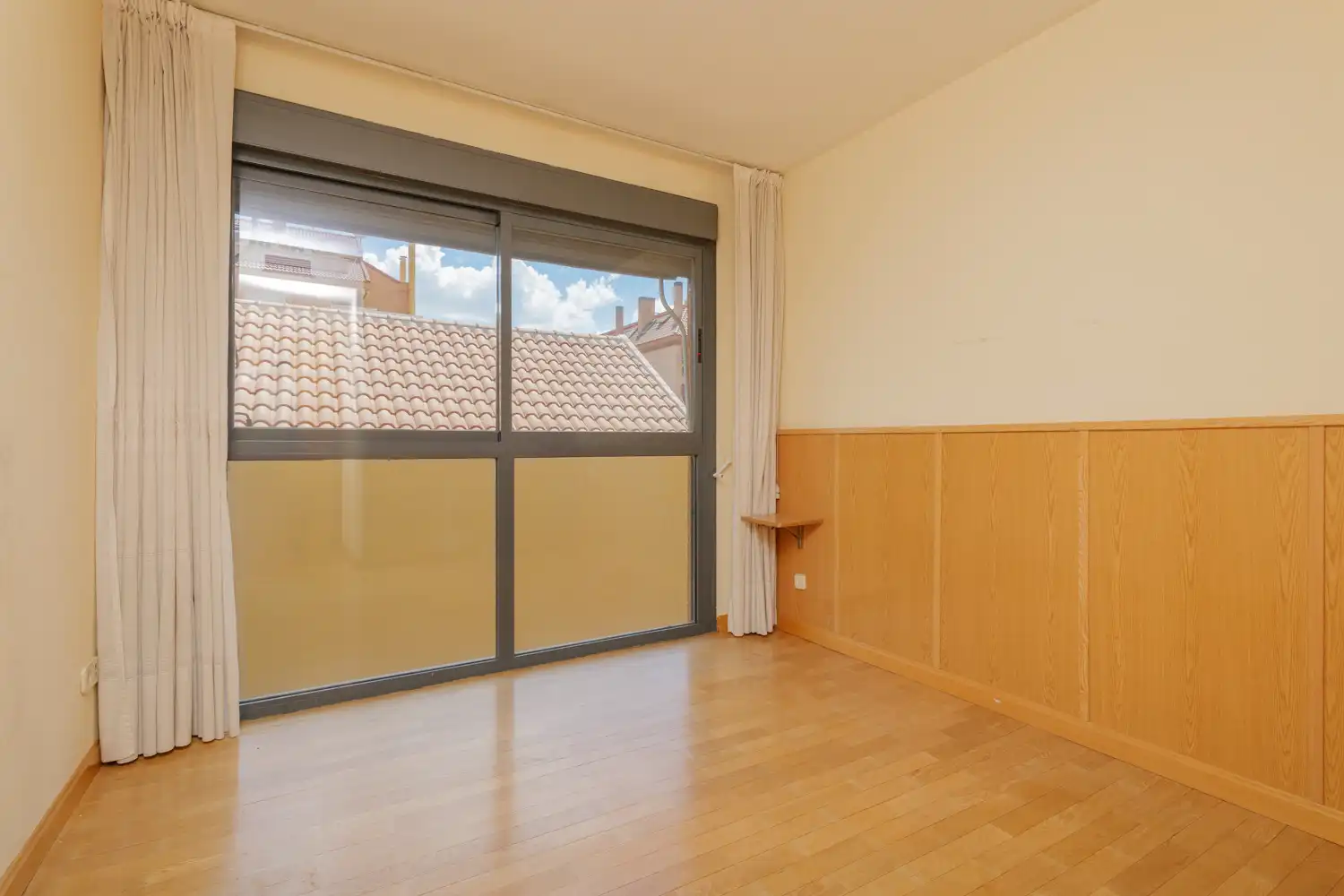 Dormitori de Dúplex en venda en Madrid amb Aire condicionat, Calefacció i Parquet
