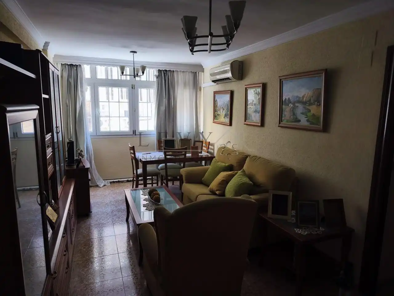 Piso con ascensor en venta en Carretera de Cádiz