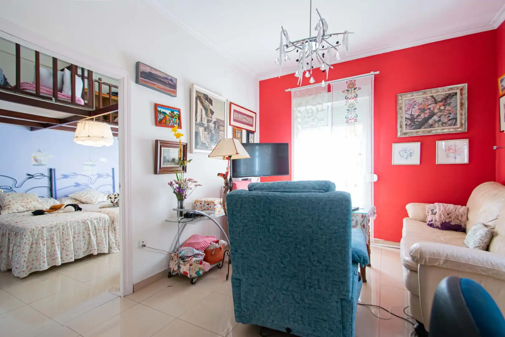 Sala d'estar de Casa o xalet en venda en Sevilla amb Aire condicionat i Terrassa
