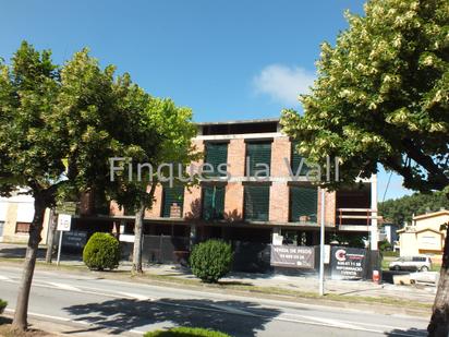 Vista exterior de Pis en venda en Santa Eugènia de Berga amb Balcó